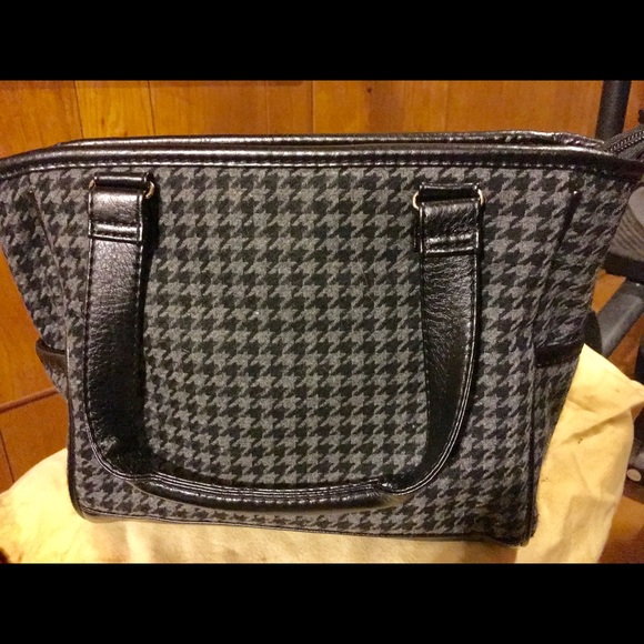 Handbags - Thirty One Houndstooth Shoulder Bag